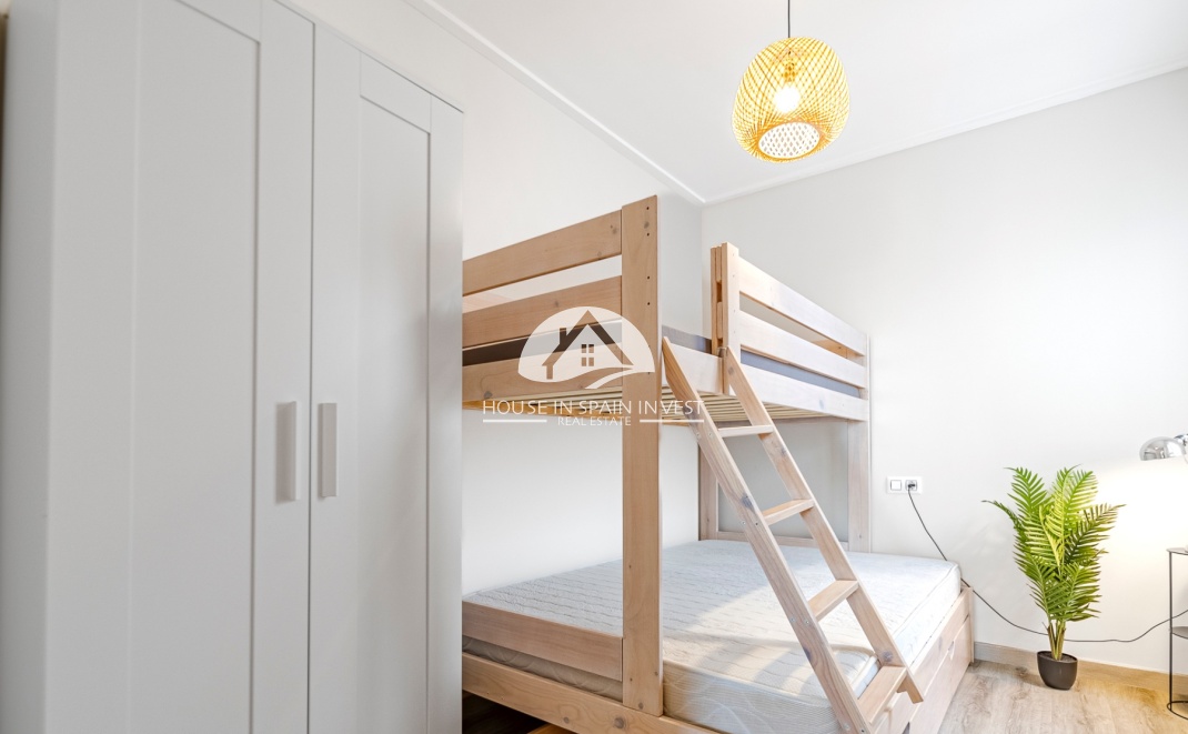 Resale - Townhouse - Torrevieja - Los Balcones  