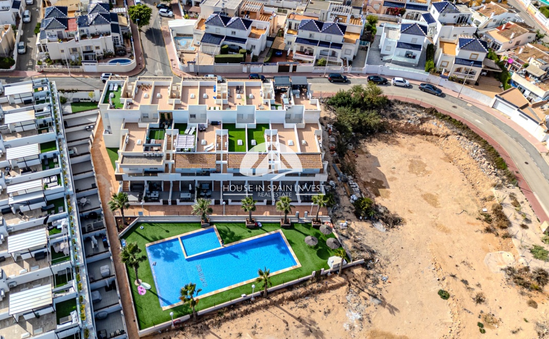 Resale - Townhouse - Torrevieja - Los Balcones  
