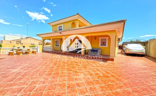 Herverkoop - Villa - Torrevieja - Los Balcones  