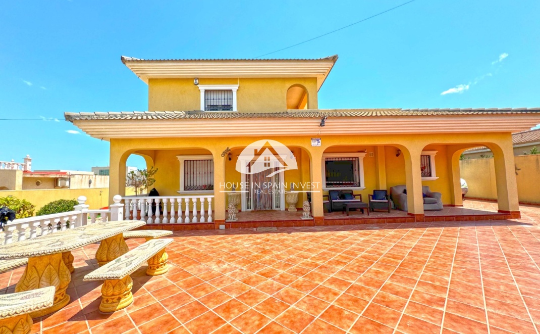 Herverkoop - Villa - Torrevieja - Los Balcones  