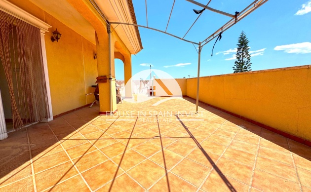 Herverkoop - Villa - Torrevieja - Los Balcones  