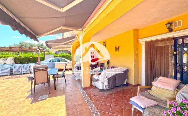 Herverkoop - Villa - Torrevieja - Los Balcones  