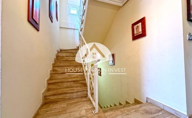 Herverkoop - Villa - Torrevieja - Los Balcones  