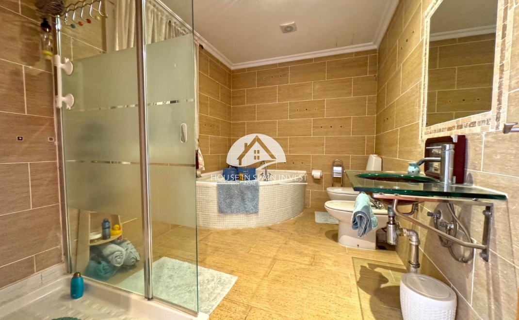 Herverkoop - Villa - Torrevieja - Los Balcones  