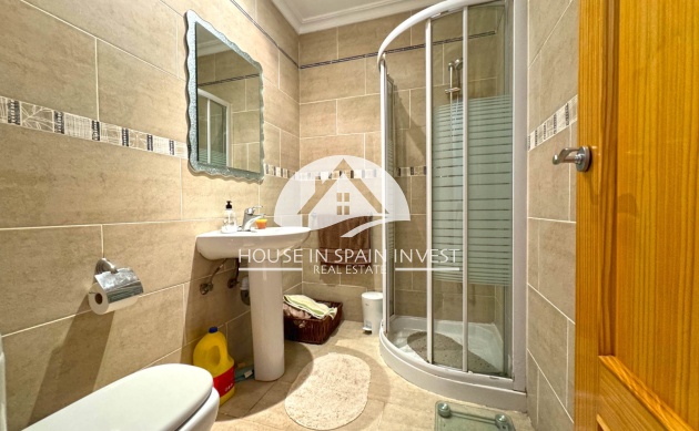 Herverkoop - Villa - Torrevieja - Los Balcones  