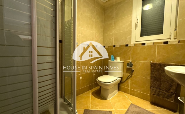 Herverkoop - Villa - Torrevieja - Los Balcones  