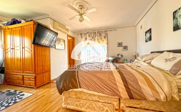 Herverkoop - Villa - Torrevieja - Los Balcones  