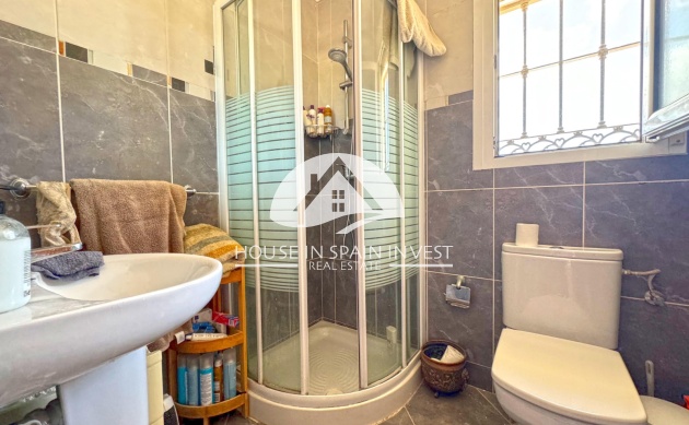 Herverkoop - Villa - Torrevieja - Los Balcones  