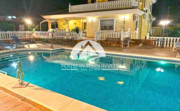 Herverkoop - Villa - Torrevieja - Los Balcones  