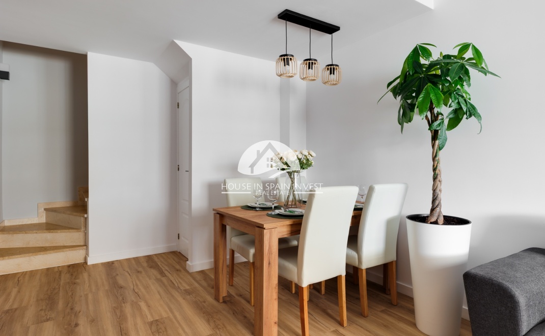 Herverkoop - Rijwoning - Orihuela Costa