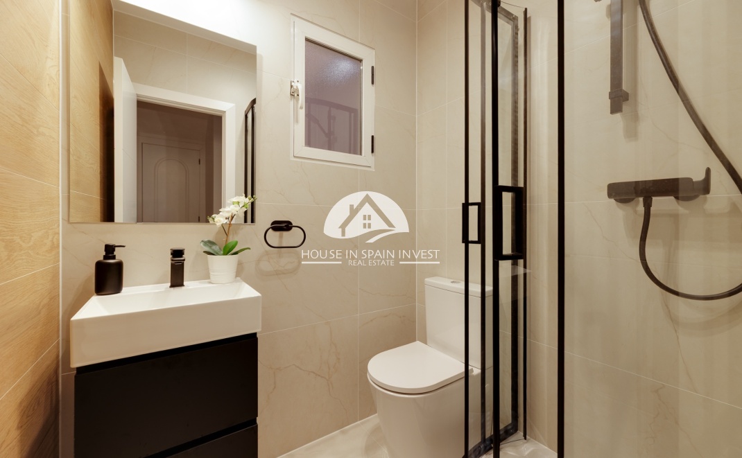 Herverkoop - Rijwoning - Orihuela Costa