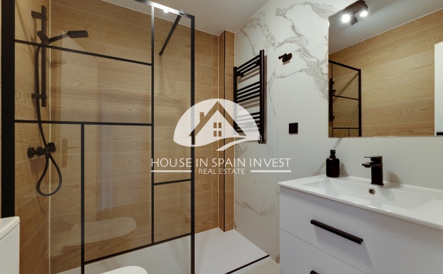 Herverkoop - Rijwoning - Orihuela Costa