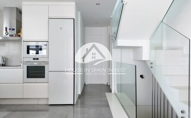 Herverkoop - Villa - Torrevieja - Los Balcones  