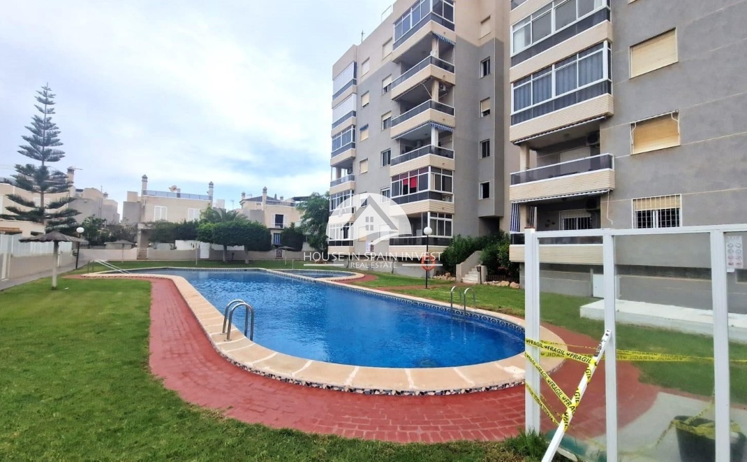 Herverkoop - Rijwoning - Torrevieja - Aguas Nuevas - Sector 25