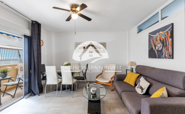 Resale - Apartment  - Torrevieja - Playa del Cura