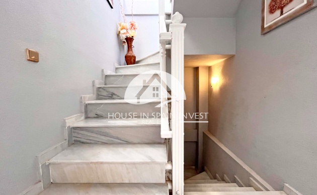 Reventa - Chalet - Orihuela Costa - La Zenia