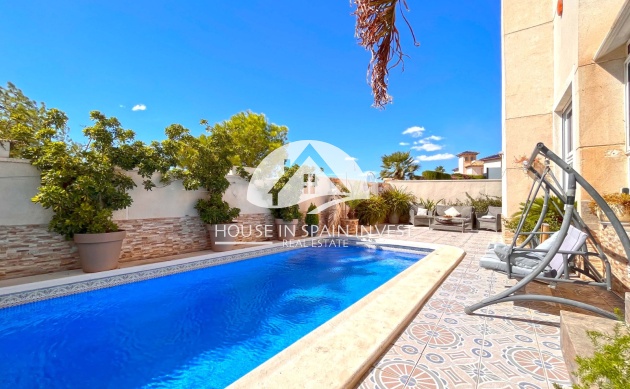 Reventa - Chalet - Orihuela Costa - La Zenia