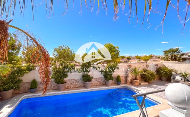 Reventa - Chalet - Orihuela Costa - La Zenia
