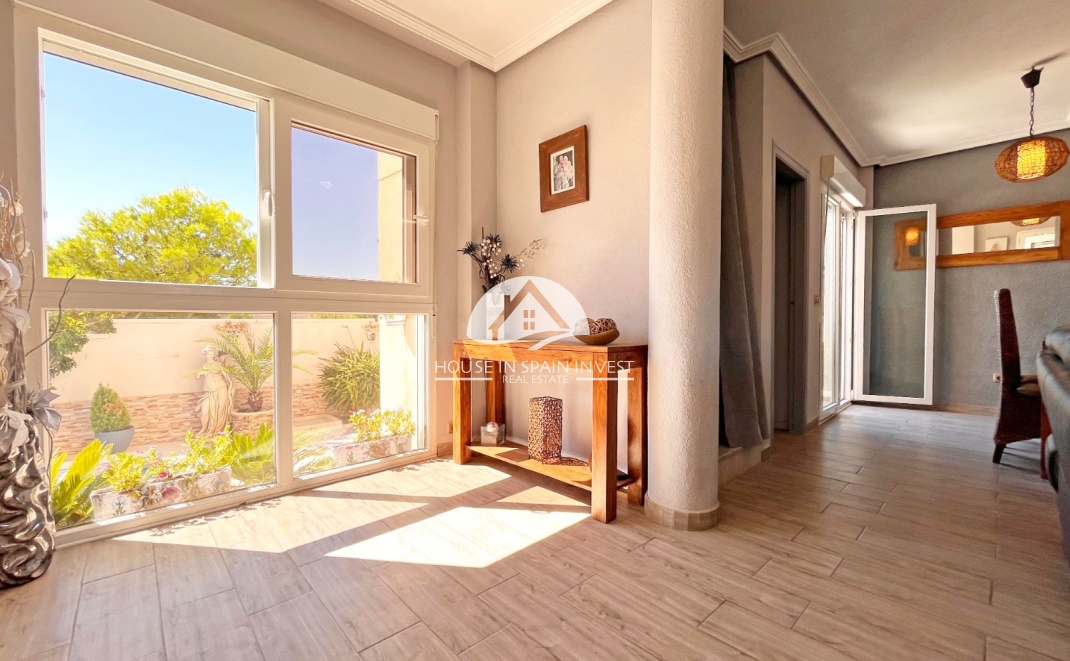 Reventa - Chalet - Orihuela Costa - La Zenia