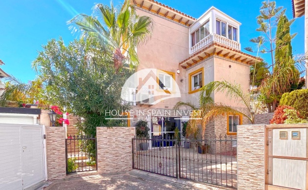 Reventa - Chalet - Orihuela Costa - La Zenia
