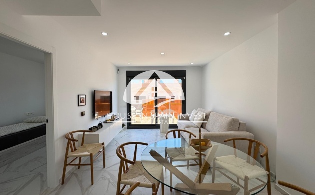 Resale - Apartment  - Torrevieja - Centro