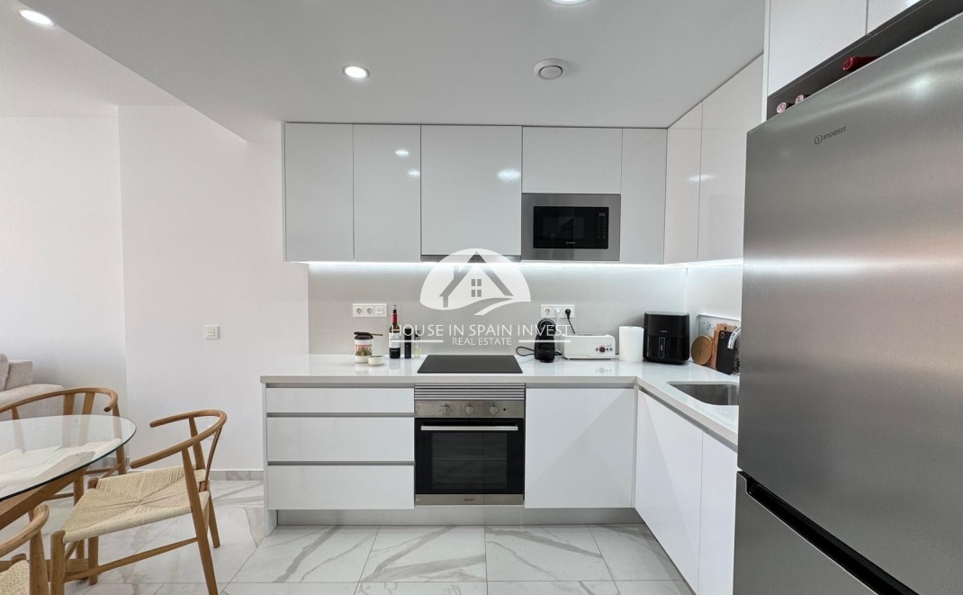 Resale - Apartment  - Torrevieja - Centro