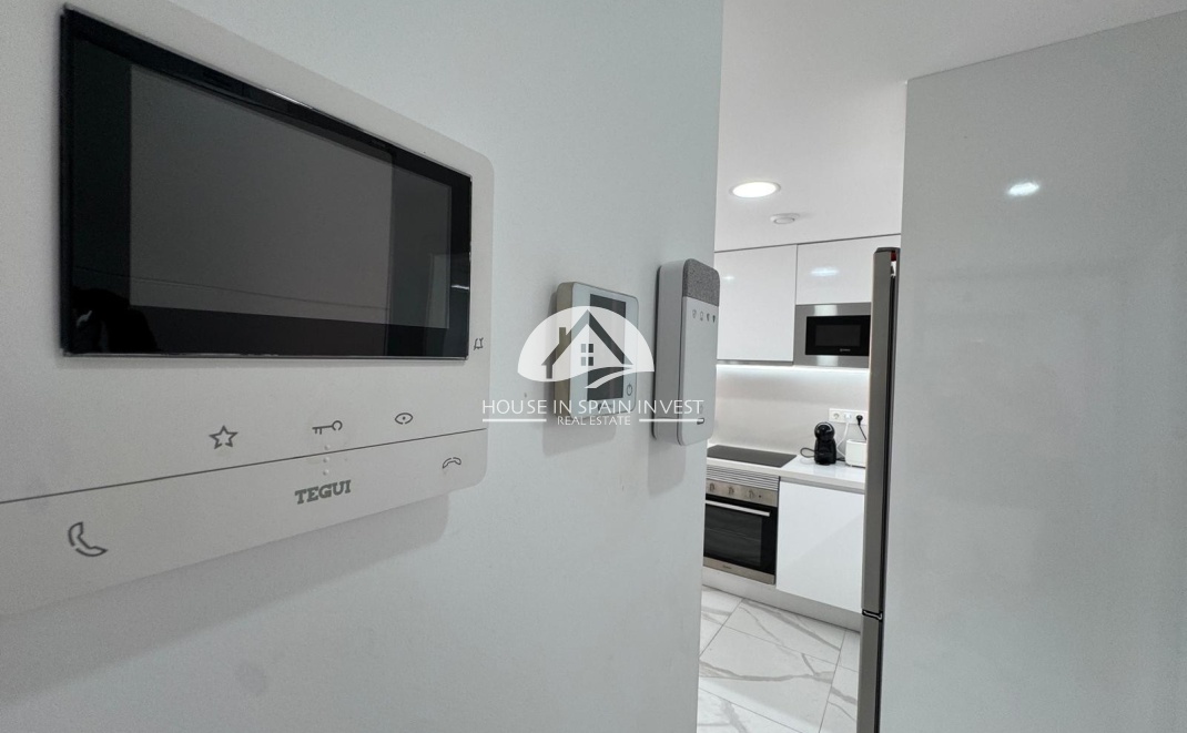 Resale - Apartment  - Torrevieja - Centro