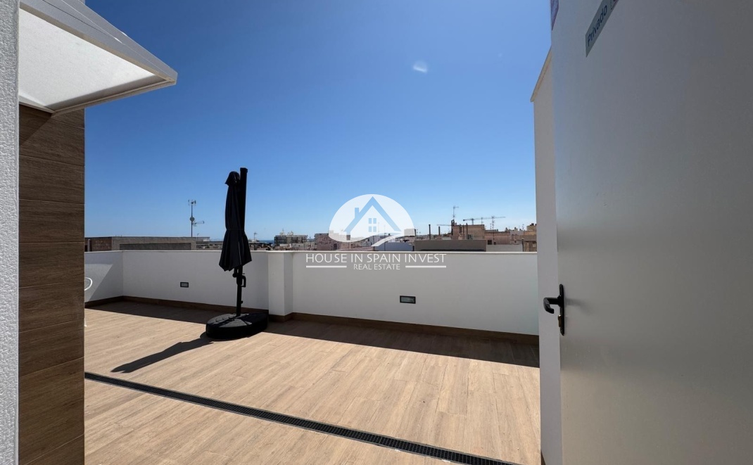 Resale - Apartment  - Torrevieja - Centro