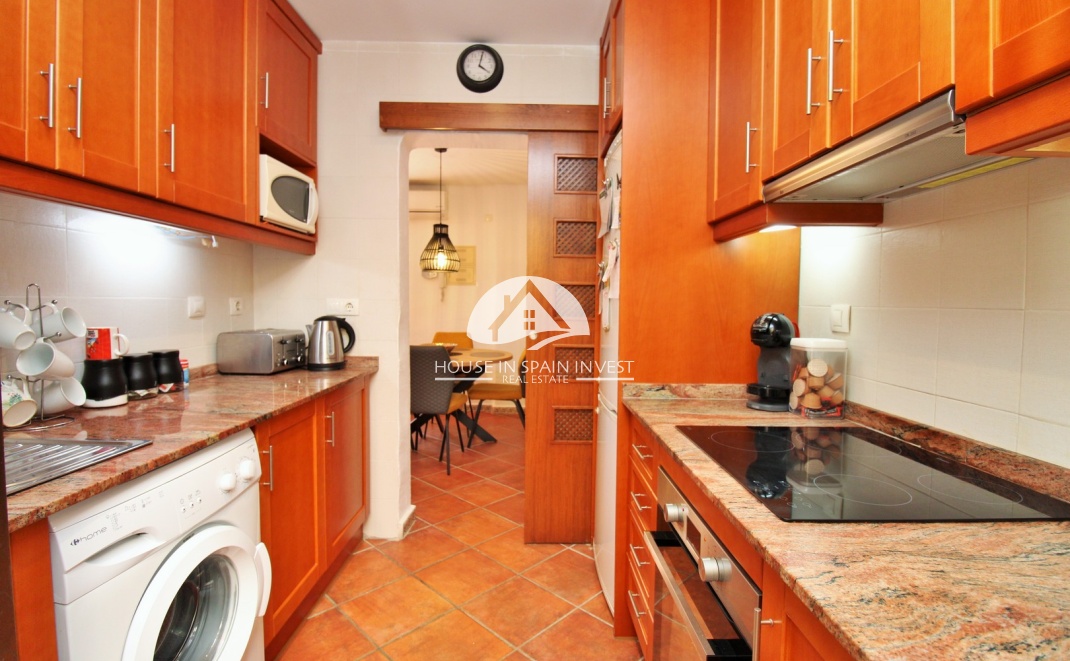 Resale - Apartment  - Torrevieja - Punta Prima  