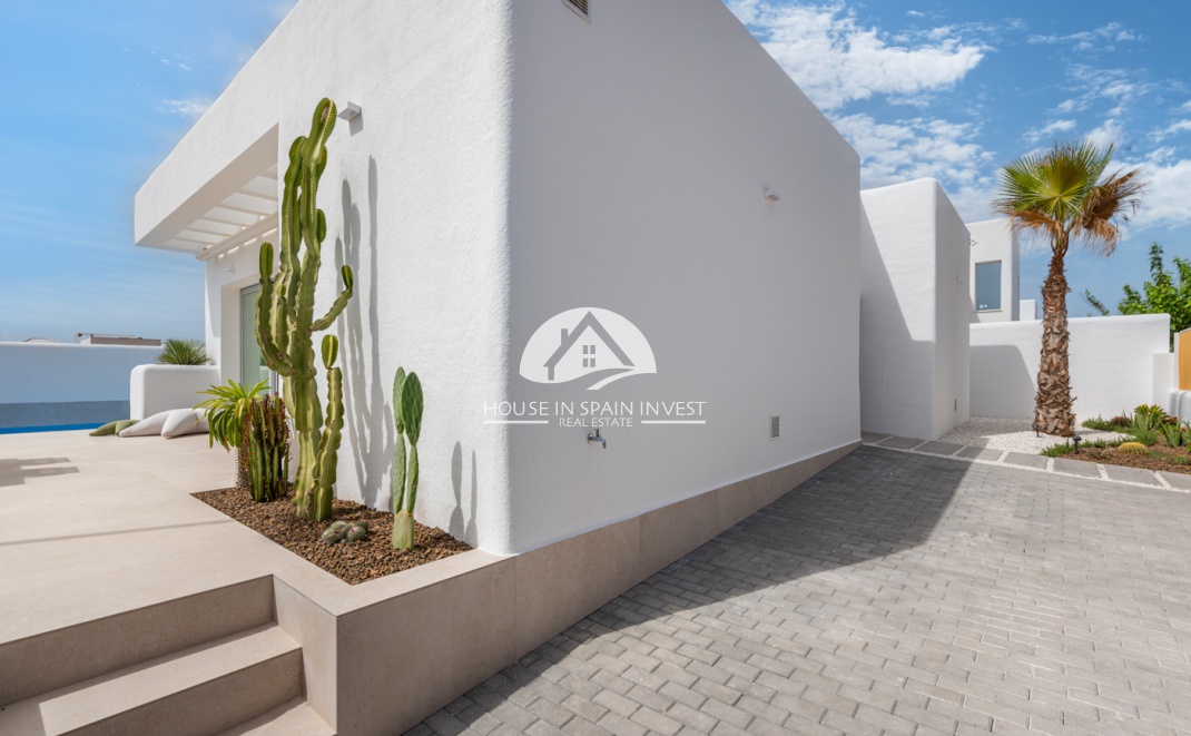 Nieuwbouw   - Villa - Los Alcázares