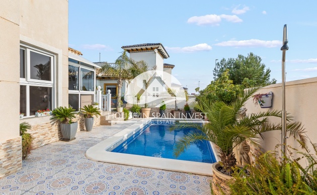 Herverkoop - Villa - Orihuela Costa - Playa Flamenca