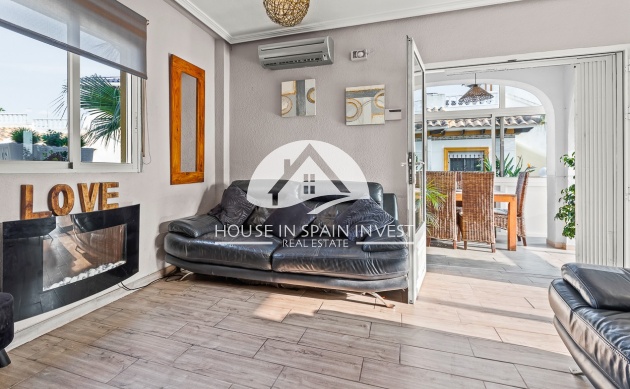 Herverkoop - Villa - Orihuela Costa - Playa Flamenca