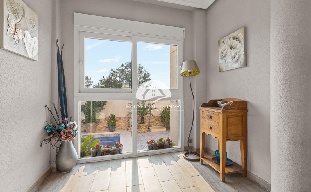 Herverkoop - Villa - Orihuela Costa - Playa Flamenca