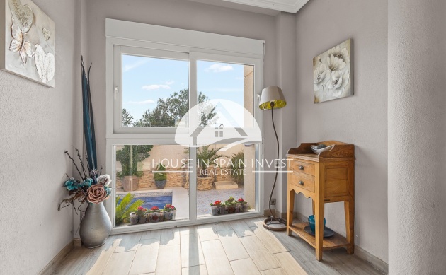 Herverkoop - Villa - Orihuela Costa - Playa Flamenca