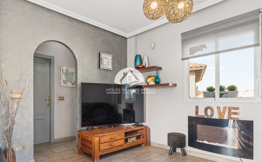 Herverkoop - Villa - Orihuela Costa - Playa Flamenca