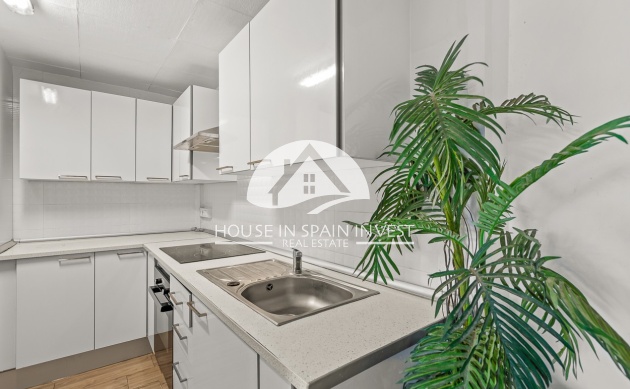 Herverkoop - Villa - Orihuela Costa - Playa Flamenca