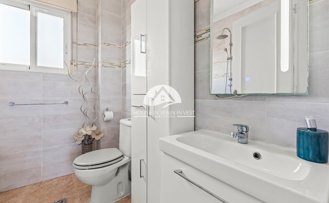 Herverkoop - Villa - Orihuela Costa - Playa Flamenca