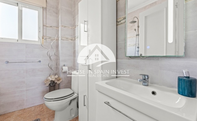 Herverkoop - Villa - Orihuela Costa - Playa Flamenca