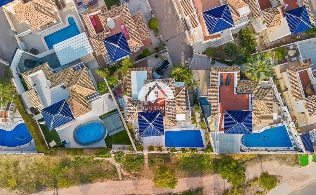 Herverkoop - Villa - Orihuela Costa - Playa Flamenca