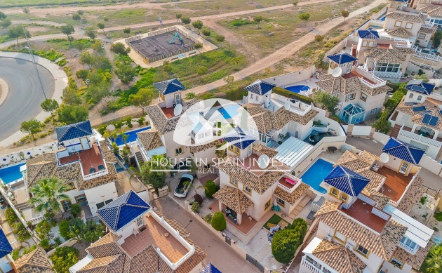 Herverkoop - Villa - Orihuela Costa - Playa Flamenca