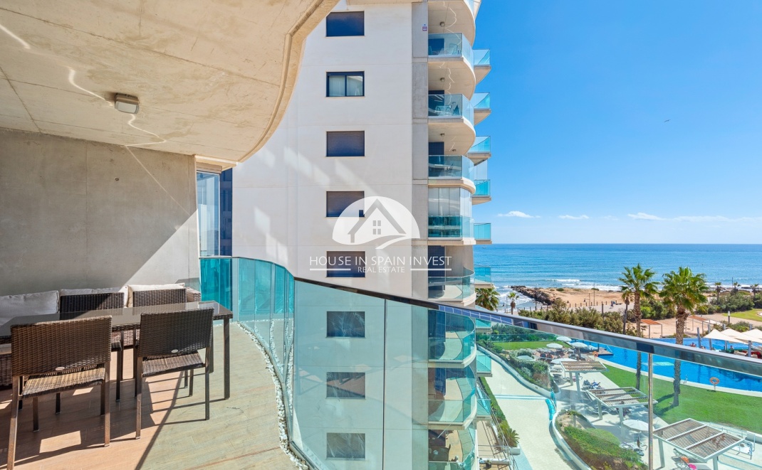 Resale - Apartment  - Orihuela Costa - Punta Prima  