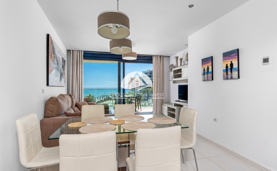 Resale - Apartment  - Orihuela Costa - Punta Prima  