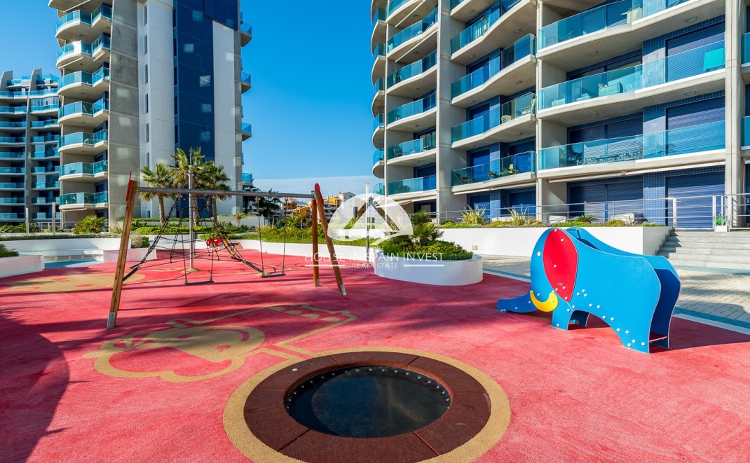 Resale - Apartment  - Orihuela Costa - Punta Prima  
