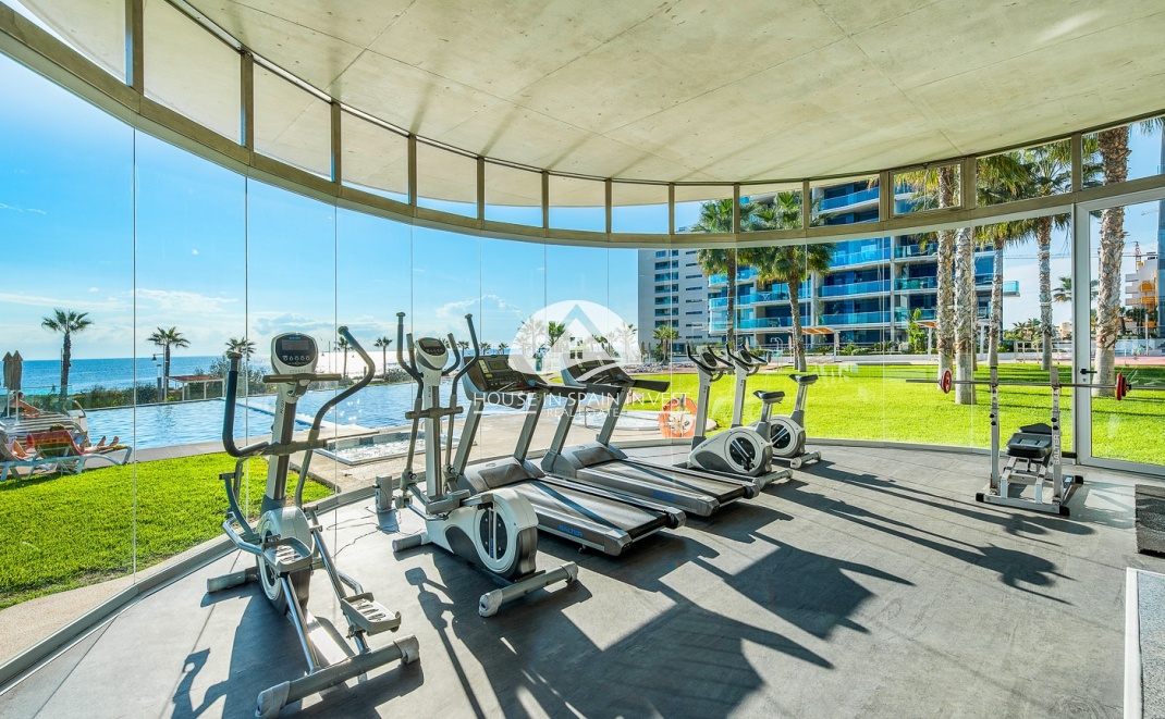 Resale - Apartment  - Orihuela Costa - Punta Prima  