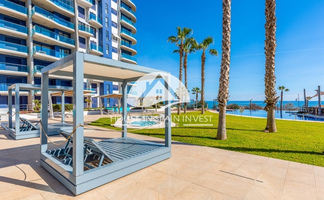 Resale - Apartment  - Orihuela Costa - Punta Prima  