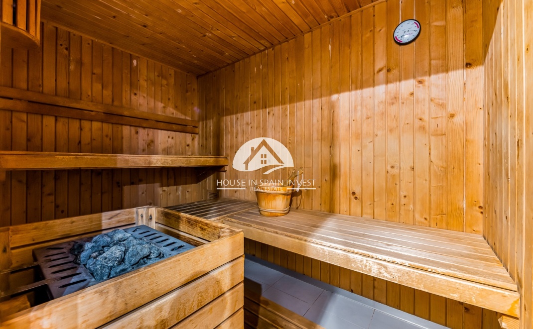 Resale - Apartment  - Orihuela Costa - Punta Prima  