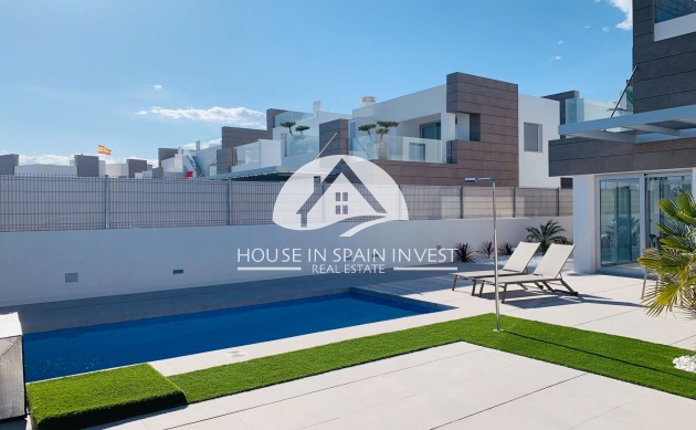 Resale - Villa - Guardamar del Segura - Guardamar - El Raso