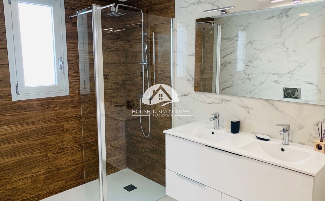 Resale - Villa - Guardamar del Segura - Guardamar - El Raso