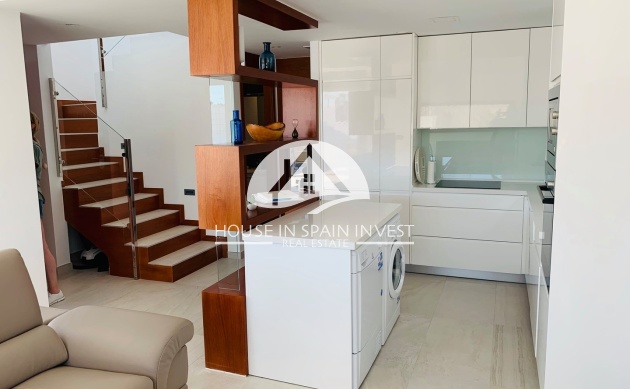 Resale - Villa - Guardamar del Segura - Guardamar - El Raso