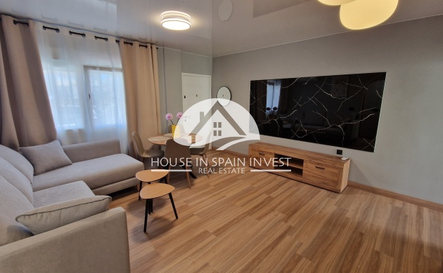 Herverkoop - Rijwoning - Orihuela Costa - Villamartín